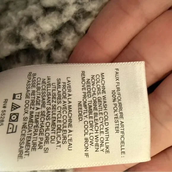 Express Gray Sherpa Quarter-Zip Pullover size medium - Picture 7 of 7